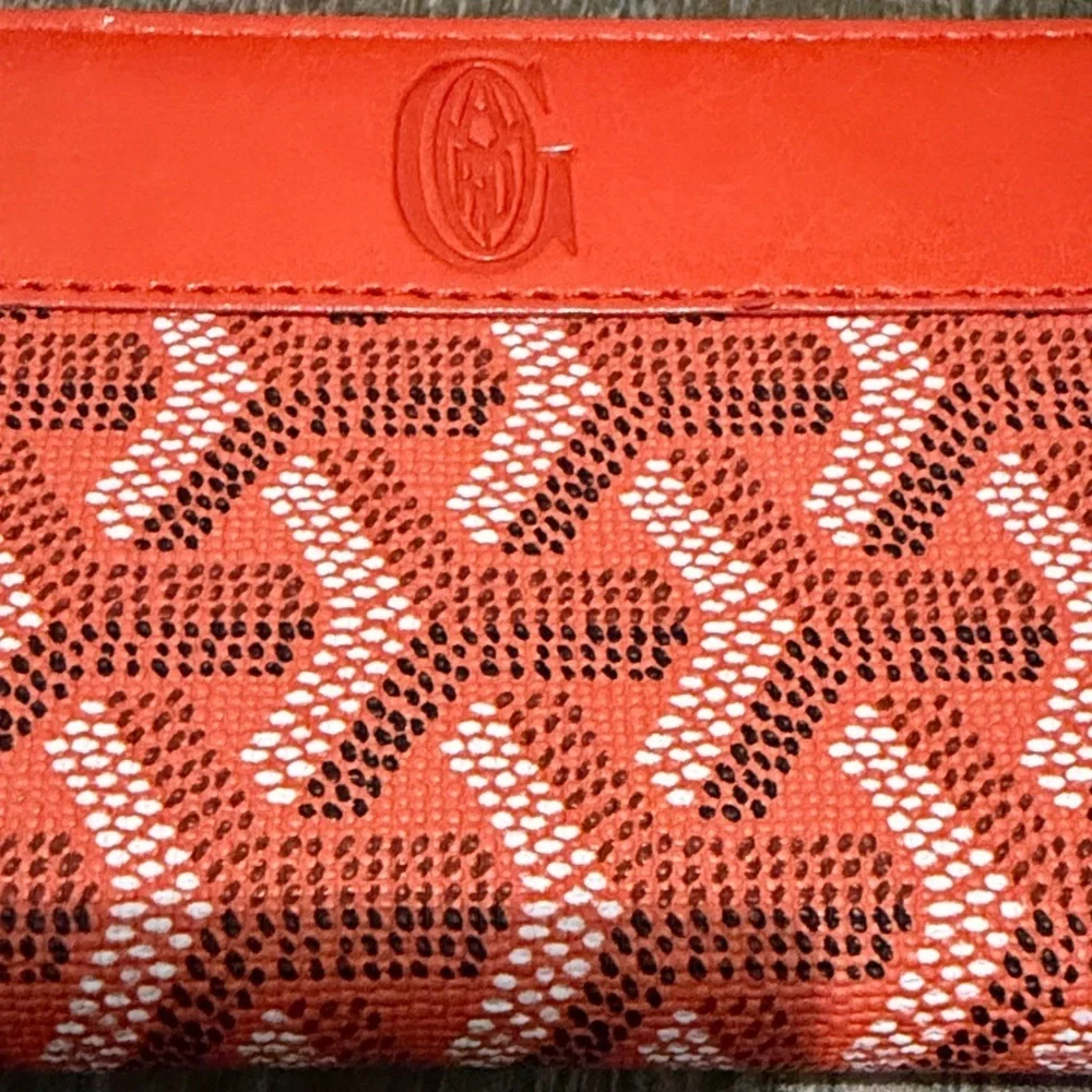 Chic Orange Patterned phone case with Wristlet